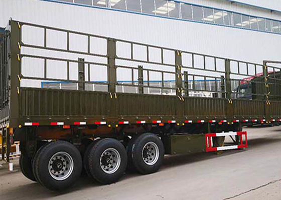 Army Green CE Stake Semi Trailer 60T Livestock Transport  For Bulk Cargo
