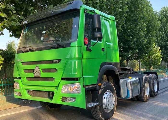 Green 2018 Year Used Howo N7 Tractor 8000kg Diesel Tractor Trailer Head